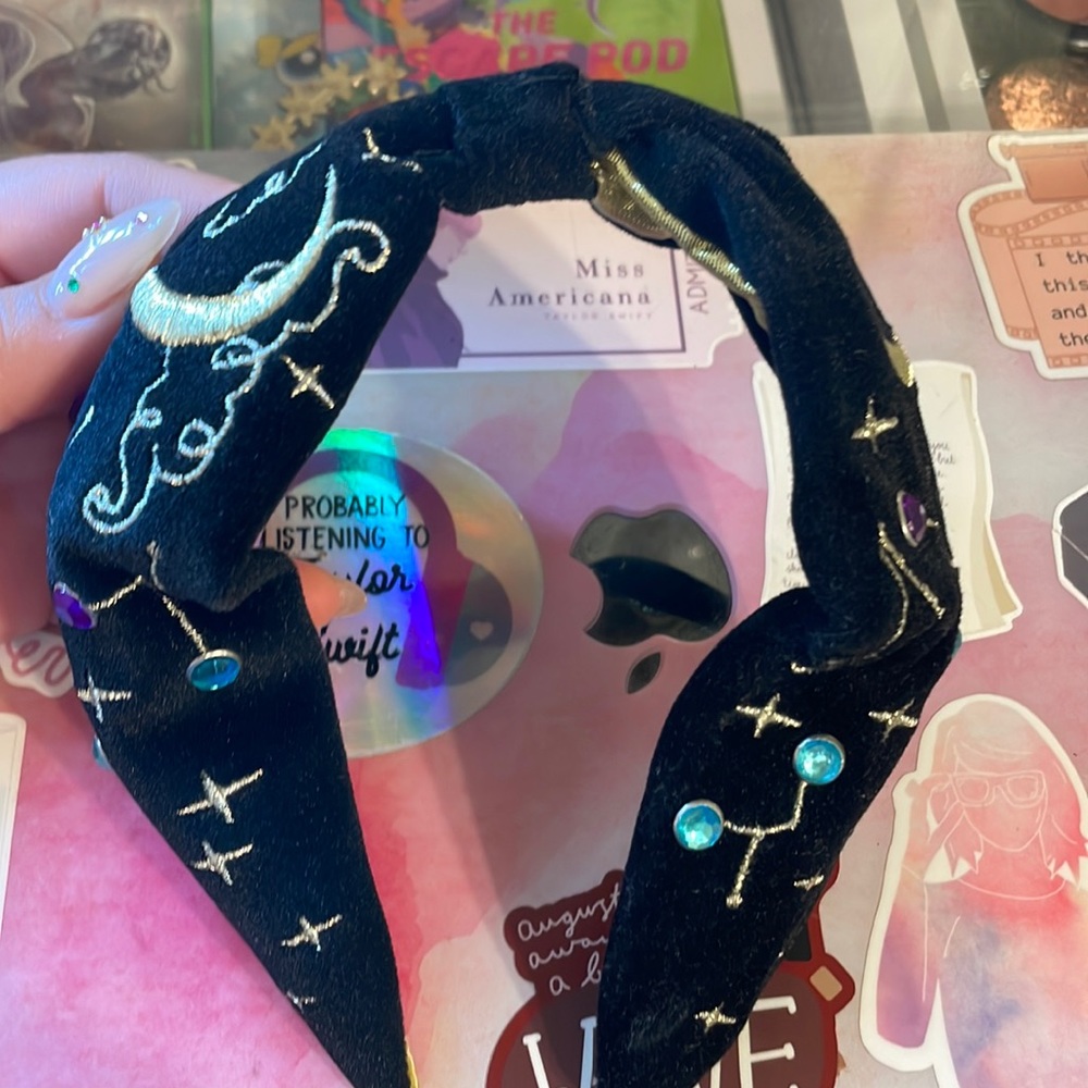 Disney Parks 2022 Danielle Nicole Aladdin Princess Jasmine Adult Headband